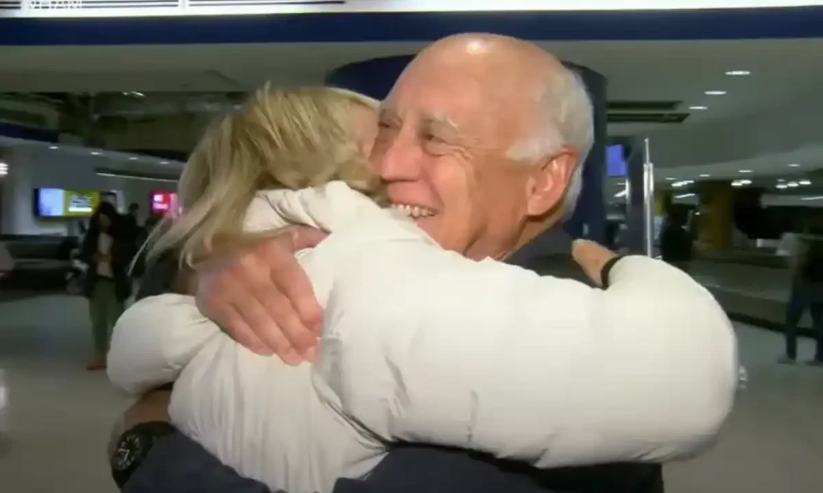 امریکی شہری کو 75 سال بعد حقیقی بھائی بہن مل گئے