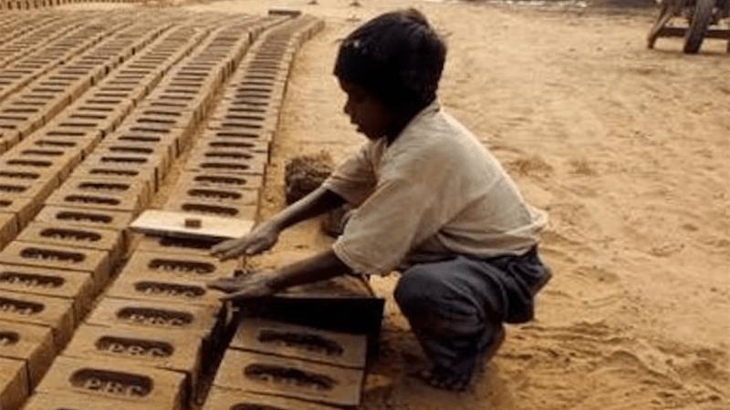 بھٹہ مزدور بچوں کی کہانی: فلم ’انڈر دی بلیز‘ رواں برس ریلیز ہوگی