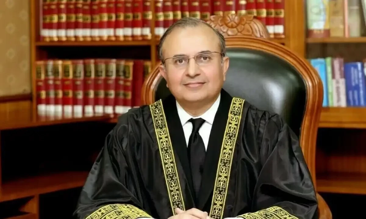 ججز کمیٹی کا ممبر ہوں لیکن مجھے ہی کمیٹی اجلاس کا علم نہیں، جسٹس منصور علی شاہ