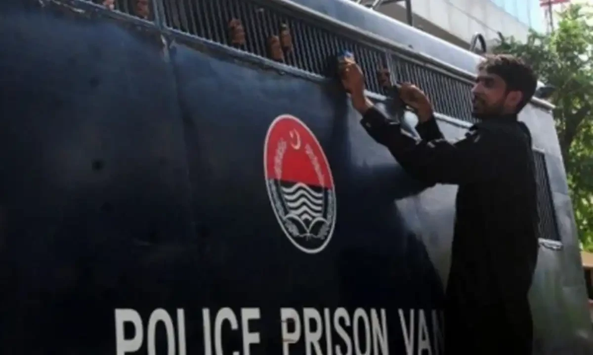 پی ٹی آئی کا 8 فروری سے اسیران کی رہائی کے لیے تحریک فعال کرنے کا فیصلہ