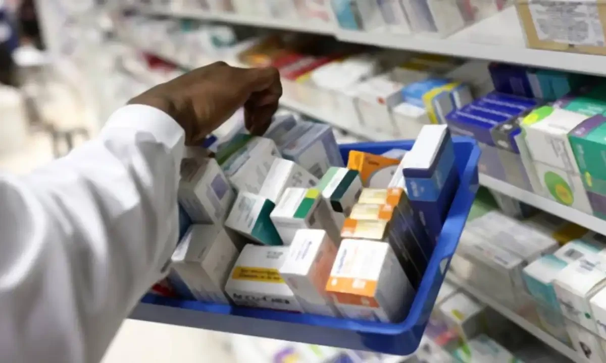 غیر ضروری ادویات کی ڈی ریگولیشن سے فارما انڈسٹری کے فروغ میں اضافہ