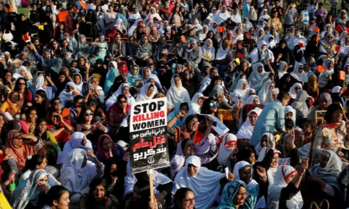 People hold signs and chant slogans as they take part in an Aurat March, or Women’s March in Karachi, Pakistan March 8, 2018. Reuters People hold signs and chant slogans as they take part in an Aurat March, or Women’s March in Karachi, Pakistan March 8, 2018. Reuters