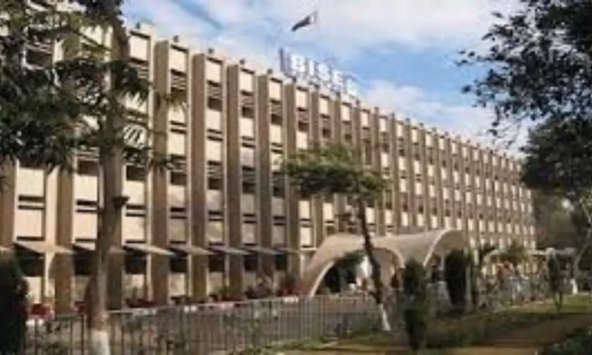 خیبرپختونخوا ٹیکسٹ بک بورڈ کی زمین غیر قانونی طور پر کسی اور کو الاٹ کرنے کا انکشاف