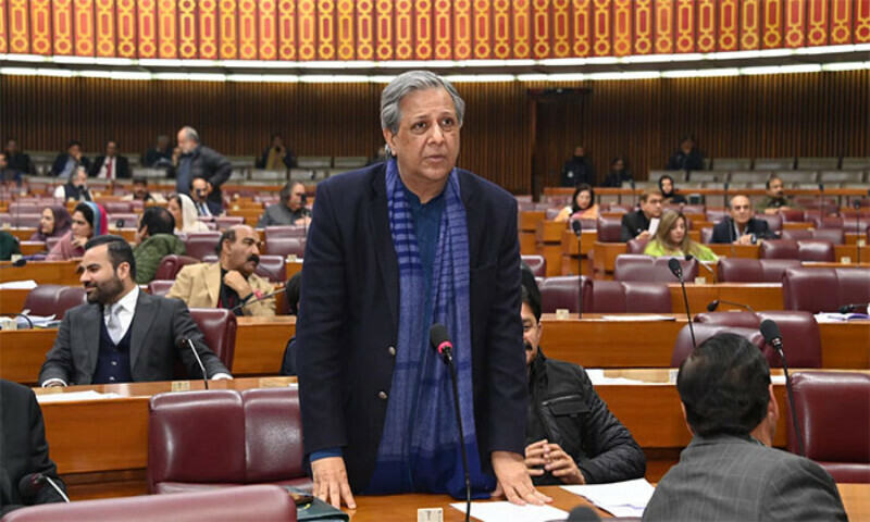 اعظم نذیر تارڑ(فائل فوٹو)