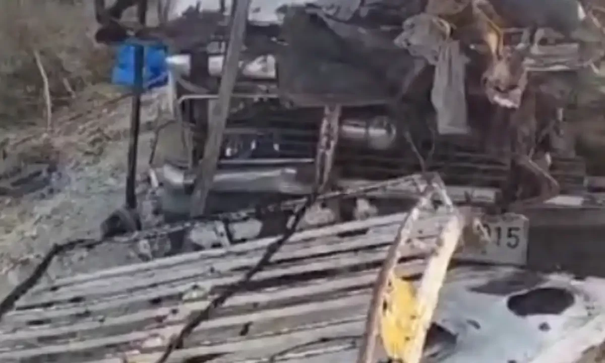 Van collided with a trailer in which six died in Nawabshah on February 15, 2025. Photo via author