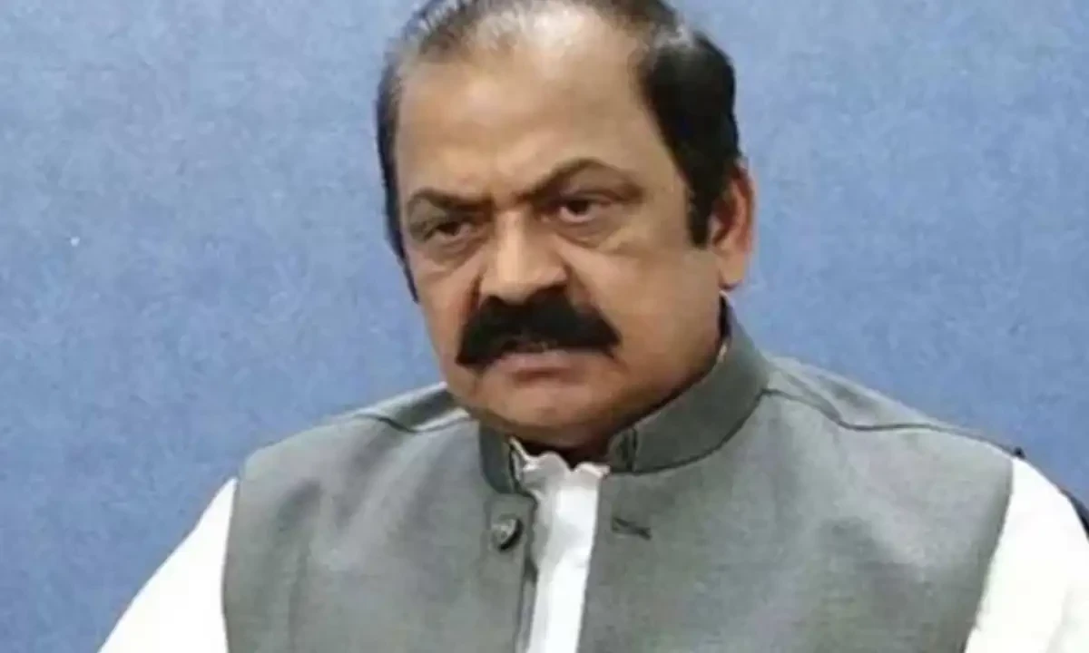 ریاست کو حق پہنچتا ہے عارف علوی کے خلاف کارروائی کرے، رانا ثنا اللہ