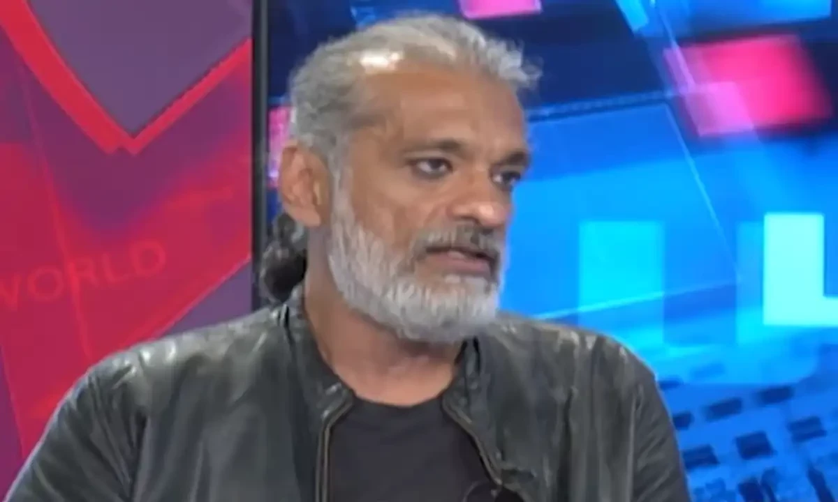 عامر مصطفی کی قبر کشائی، موت کی وجہ معلوم کرنا مشکل، ارمغان کے والد کے آج نیوز پر سنگین دعوے