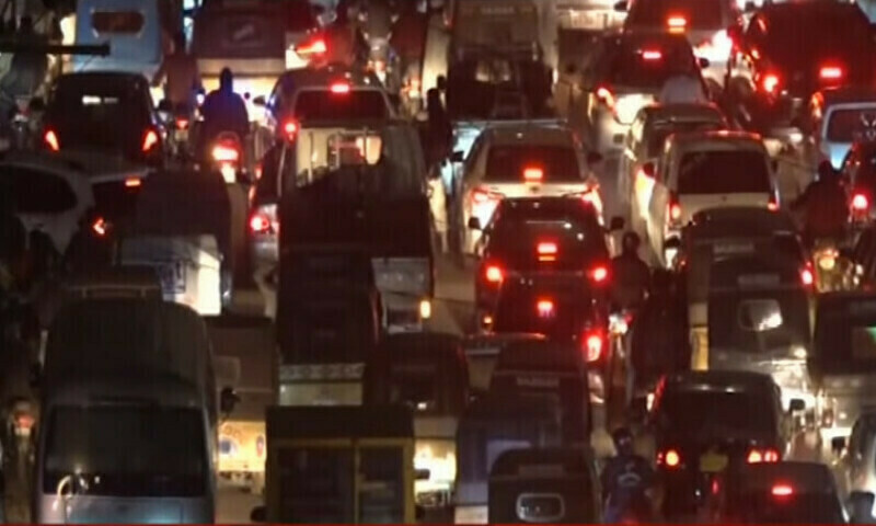 Residents protest at Jahangir Road over the three-day-long water and electricity crisis, demanding immediate action from authorities. TV screengrab Residents protest at Jahangir Road over the three-day-long water and electricity crisis, demanding immediate action from authorities. TV screengrab