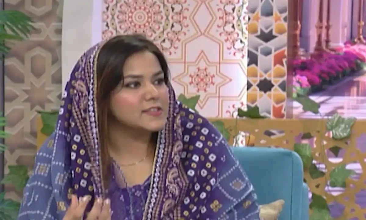 کیا فوڈ بلاگرز ریسٹورنٹ والوں کو بلیک میل کرتے ہیں؟