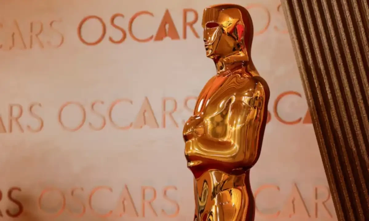 An Oscar statue stands as Hollywood Boulevard continues to be transformed into the red carpet arrival area for the 97th Academy Awards, in Los Angeles, California, US on February 28. Reuters An Oscar statue stands as Hollywood Boulevard continues to be transformed into the red carpet arrival area for the 97th Academy Awards, in Los Angeles, California, US on February 28. Reuters