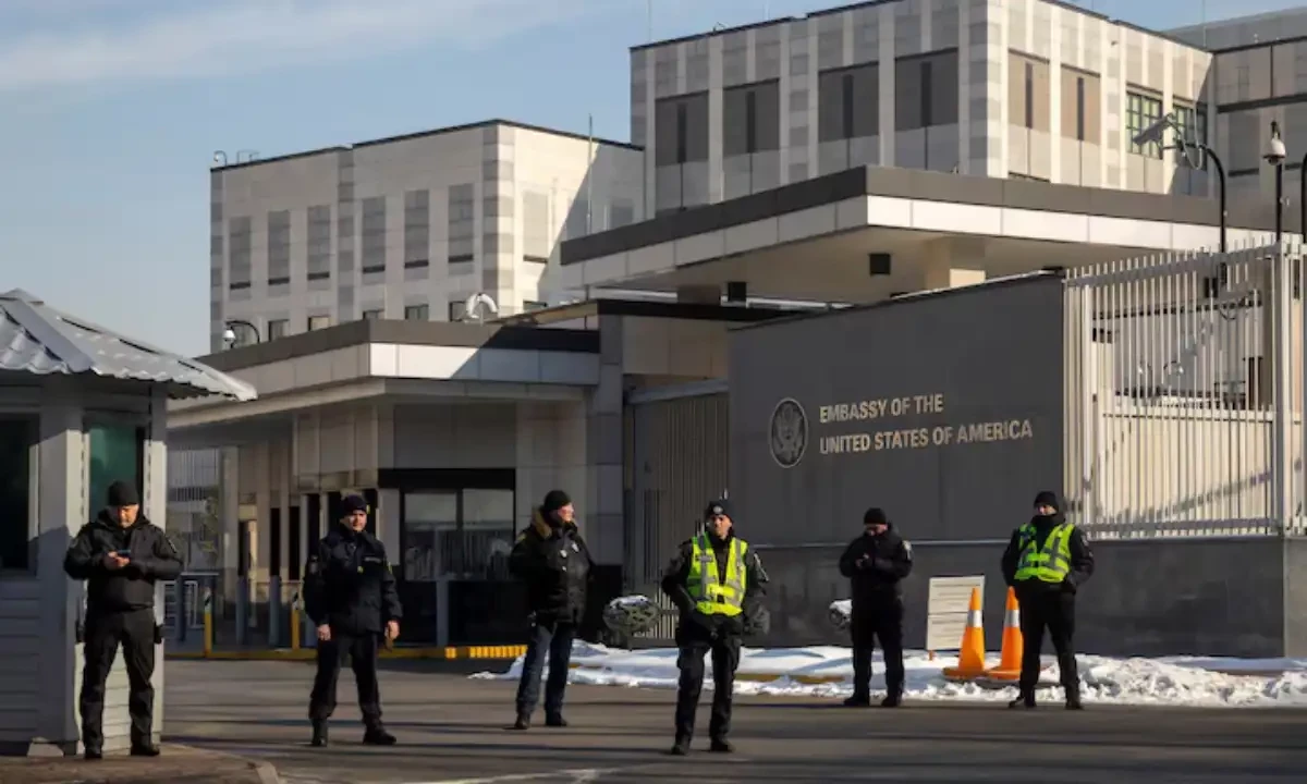 Police keep watch outside the US embassy, amid Russia’s attack on Ukraine, in Kyiv, on February 26, 2025. Reuters file Police keep watch outside the US embassy, amid Russia’s attack on Ukraine, in Kyiv, on February 26, 2025. Reuters file