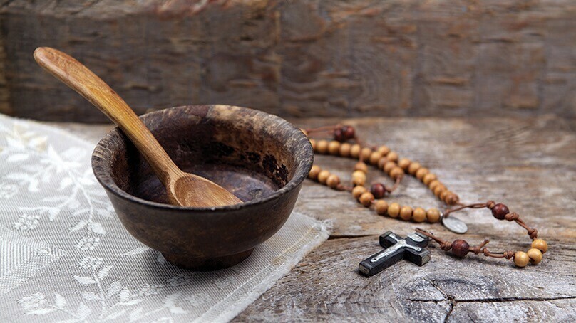 رمضان اور لینٹ: کیا مسیحی روزے کے دوران بغیر پکی اشیا کھا سکتے ہیں؟