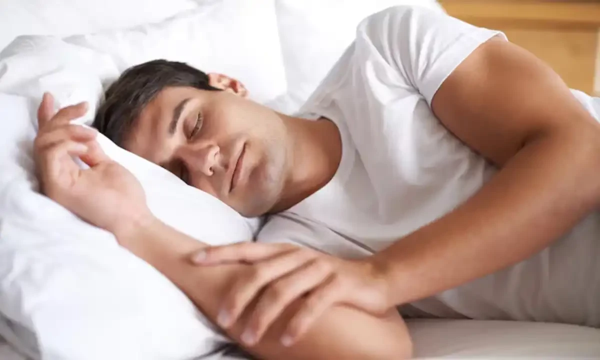 سوکر گزارا گیا روزہ قبول ہوگا؟