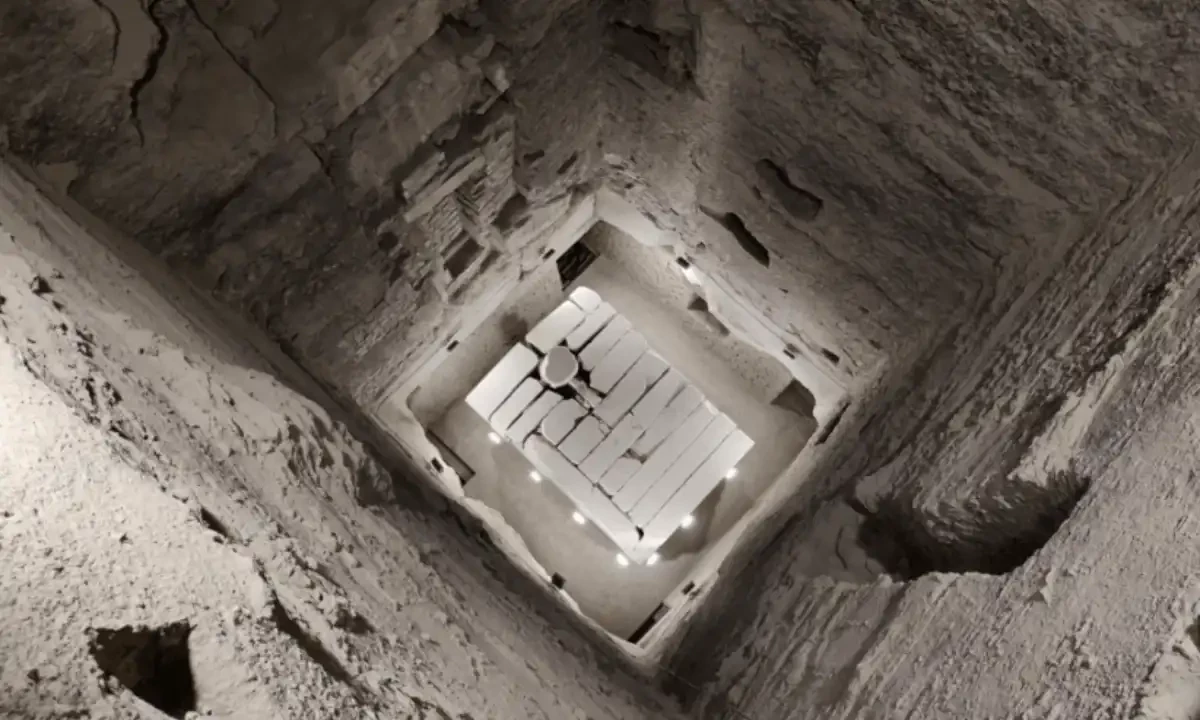 اہرام مصر کے نیچے شہر کی حقیقت کیا؟ نیچے ایفل ٹاور سے دوگنا بڑا ڈھانچہ، مسٹر بیسٹ کی بڑی پیشکش!