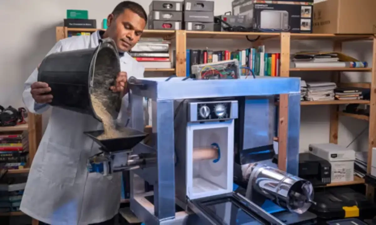 چاند پر موجود پانی کو صاف کرنے کی تیاری!