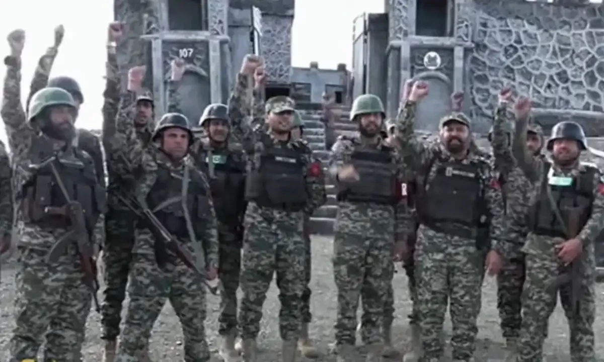 وطن کے رکھوالے عید کے روز بھی سرحد پر وطنِ عزیز کی حفاظت میں مصروف