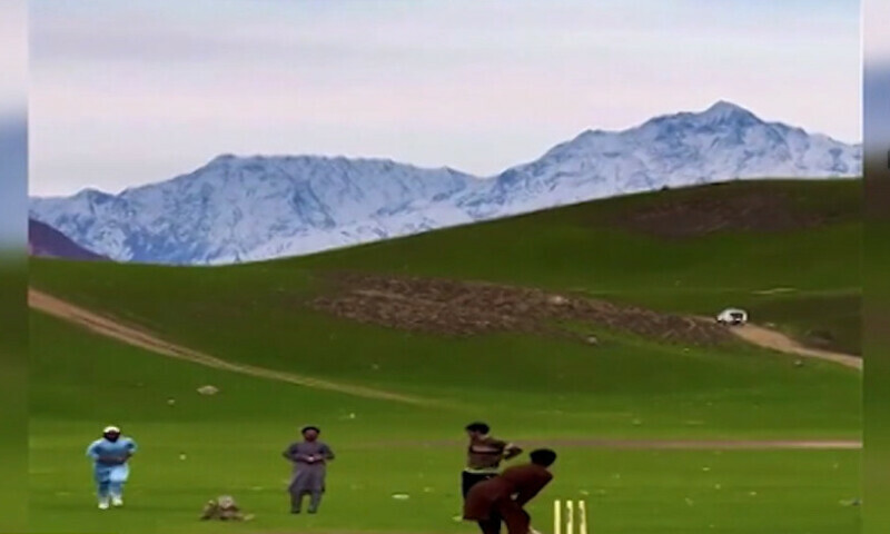 اپر چترال کی خوبصورت اور دلکش وادی قالقشت سیاحوں کا مرکز