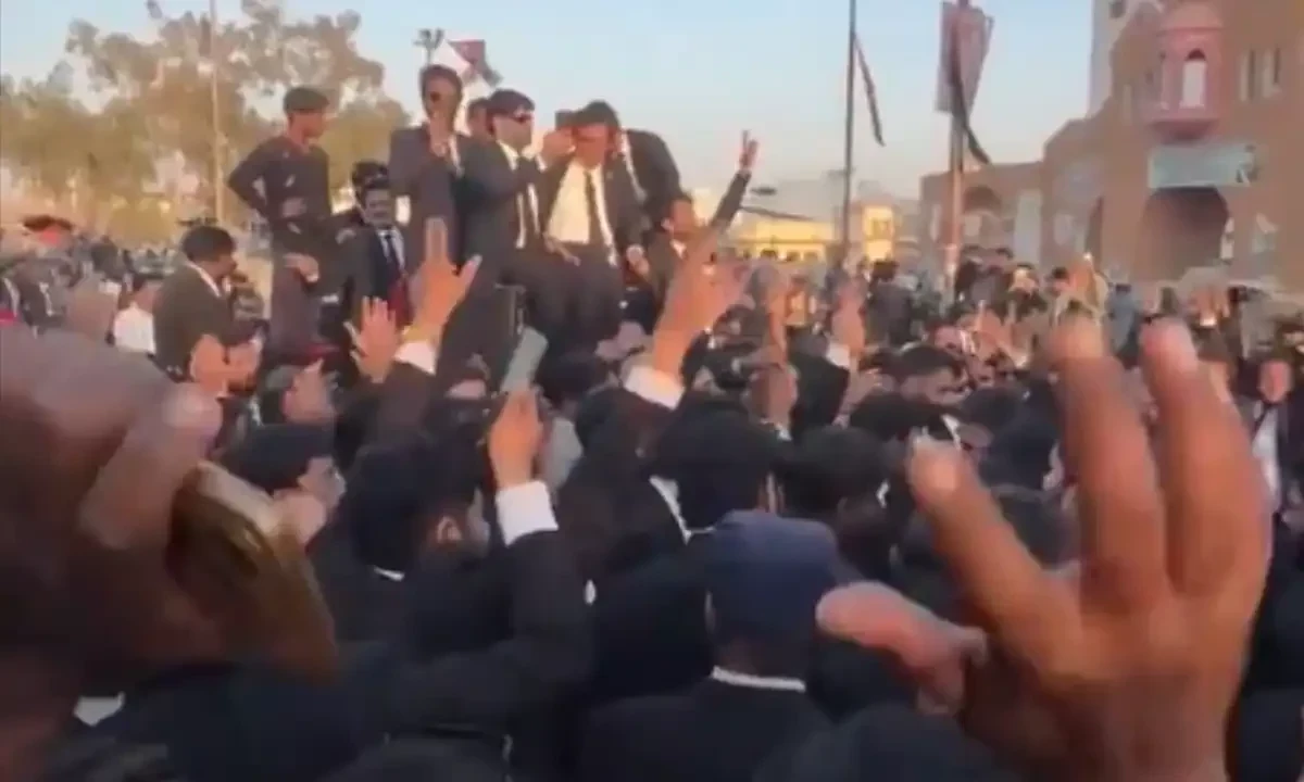 Lawyer’s protest on beating a law student and not filing a complaint ended on Friday night. Photo file