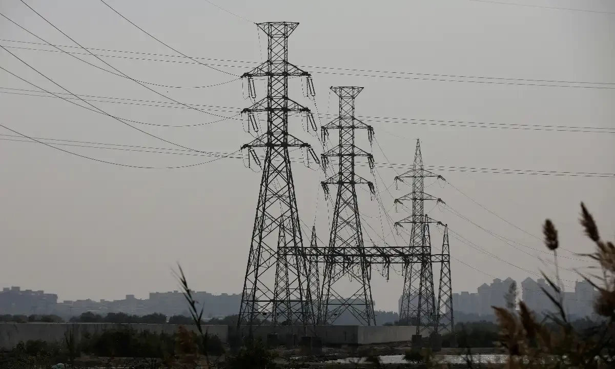 Consumers may expect power tariff cut Consumers may expect power tariff cut