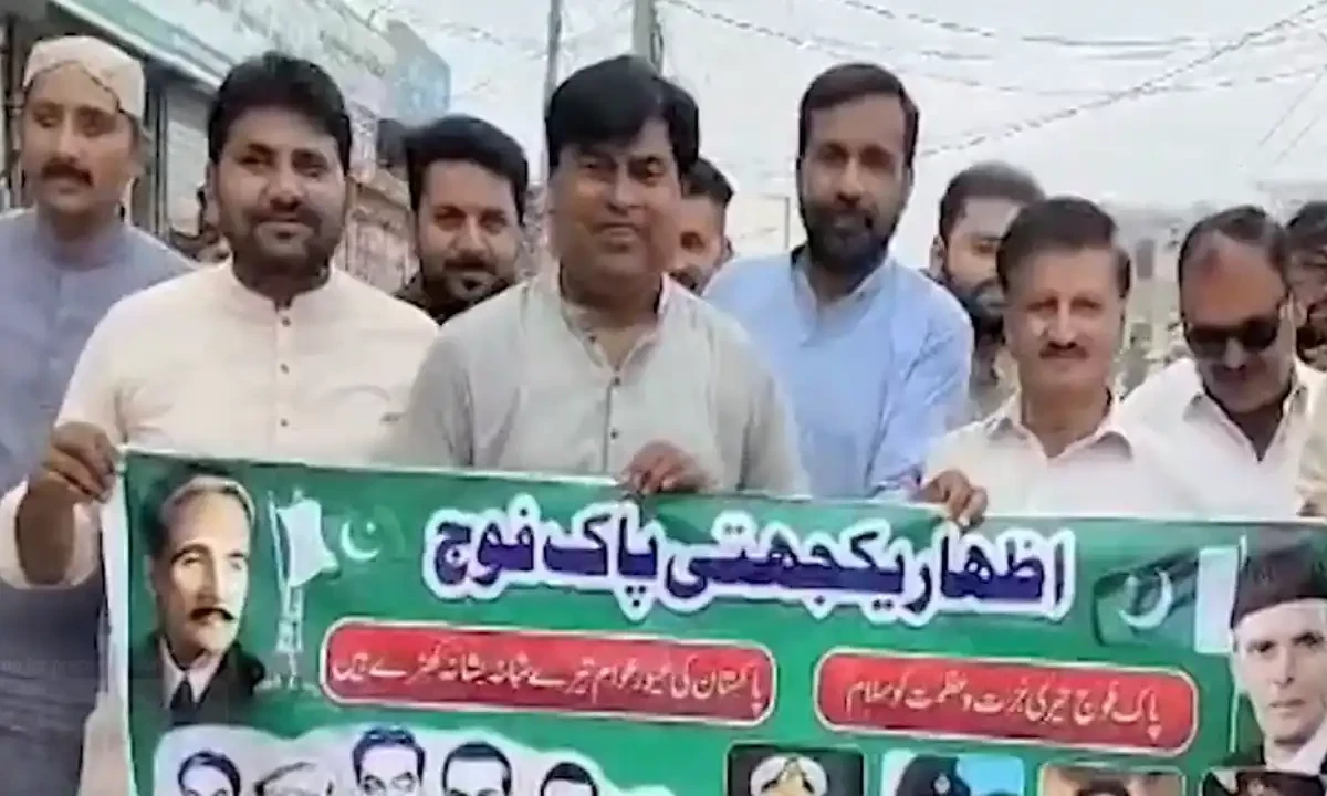 Nationwide rallies in support of PAF following successful response to India