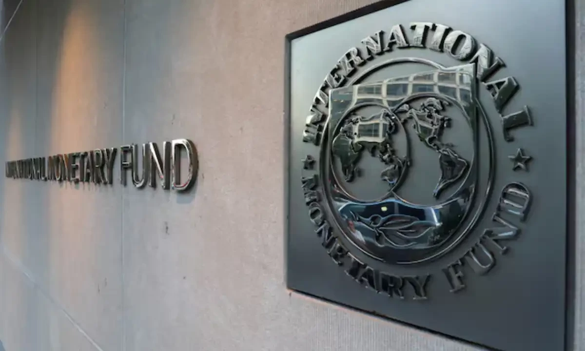 International Monetary Fund (IMF) logo is seen outside the headquarters building in Washington, U.S., as IMF Managing Director Christine Lagarde meets with Argentine Treasury Minister Nicolas Dujovne September 4, 2018. REUTERS International Monetary Fund (IMF) logo is seen outside the headquarters building in Washington, U.S., as IMF Managing Director Christine Lagarde meets with Argentine Treasury Minister Nicolas Dujovne September 4, 2018. REUTERS