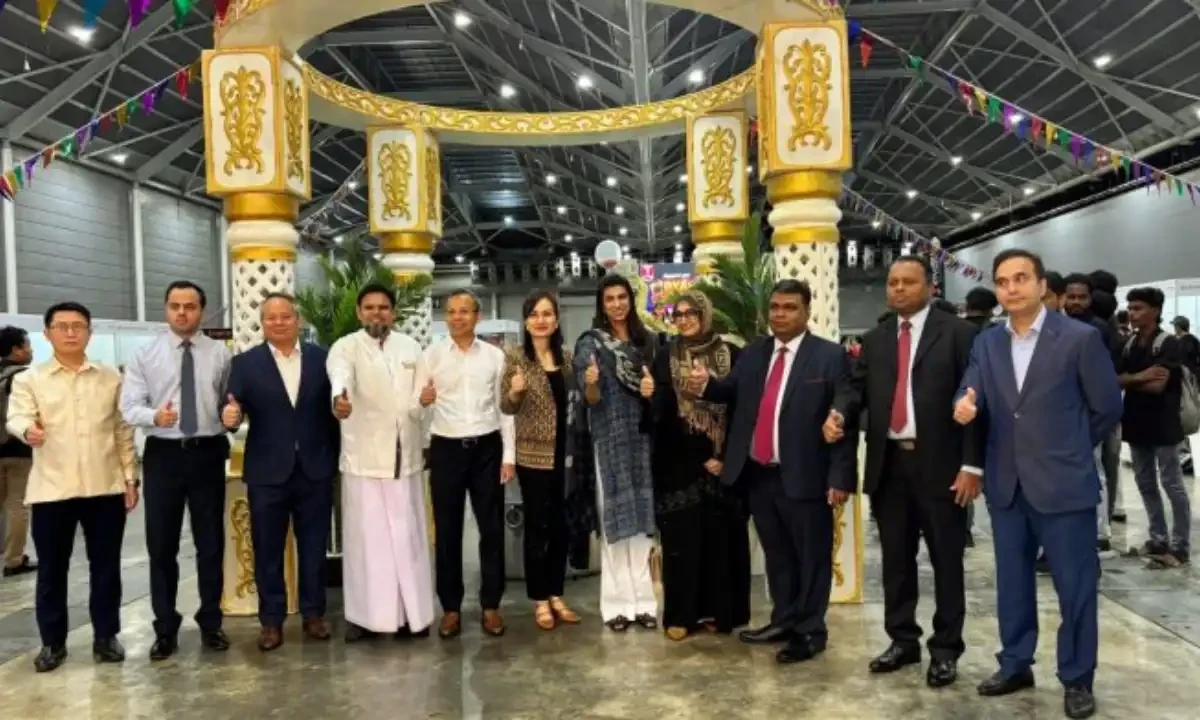 High Commission of Pakistan in Singapore participated in the 2nd edition of Asian Village Festival, celebrating the diverse culinary and cultural heritage of Asia. Photo via APP High Commission of Pakistan in Singapore participated in the 2nd edition of Asian Village Festival, celebrating the diverse culinary and cultural heritage of Asia. Photo via APP