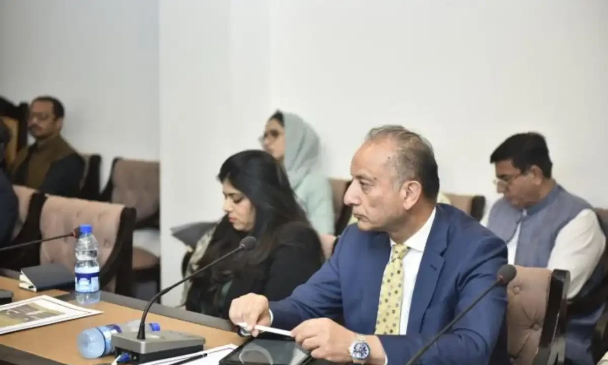 Federal Minister for Climate Change Dr. Musadik Malik. Photo via APP Federal Minister for Climate Change Dr. Musadik Malik. Photo via APP