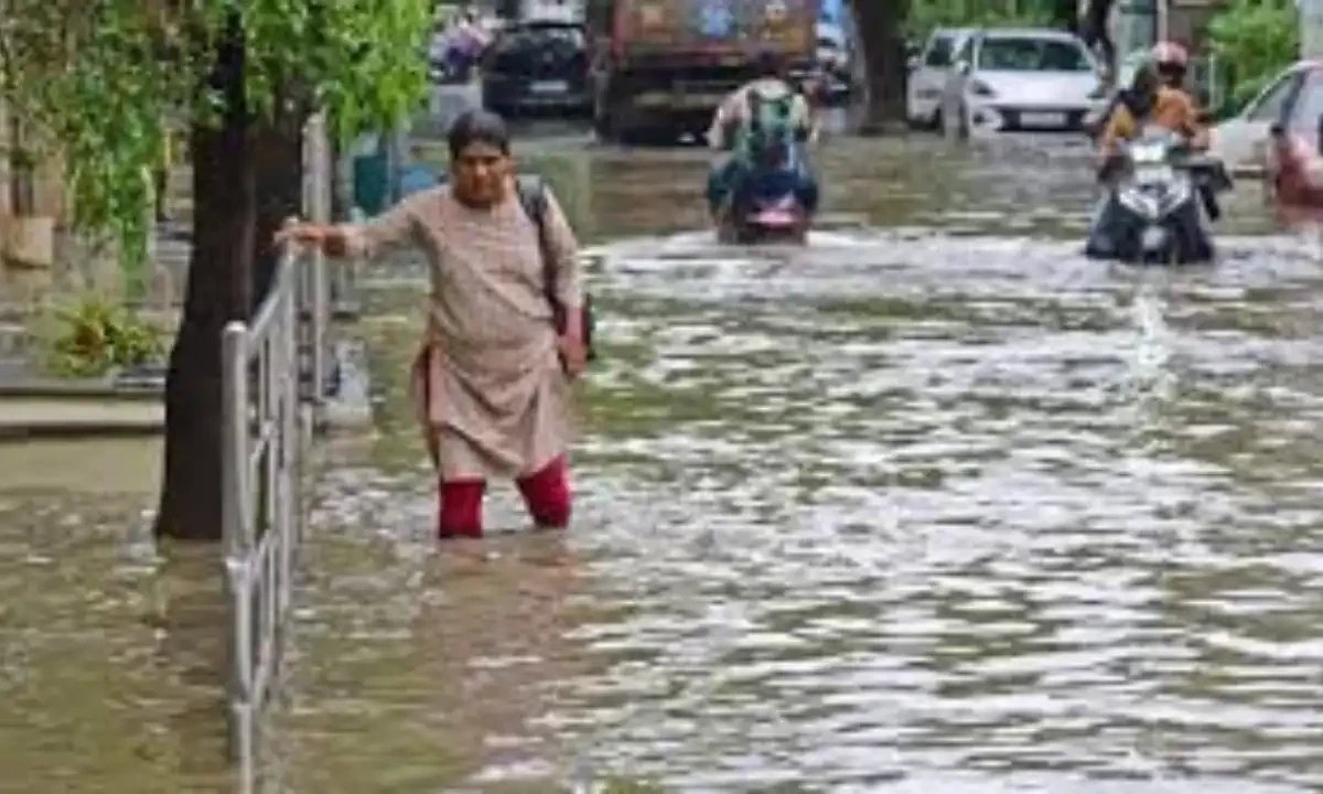 بھارتیوں کو اپنی جان کی فکر پڑ گئی، ممبئی میں ریڈ الرٹ جاری