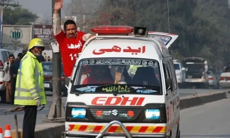 Representational image show a rescue worker waves to make way for an ambulance. — Reuters/File Representational image show a rescue worker waves to make way for an ambulance. — Reuters/File
