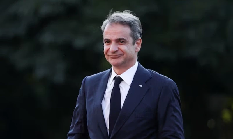 Greek Prime Minister Kyriakos Mitsotakis arrives at a dinner for NATO heads of states and government hosted by Dutch King Willem-Alexander and Dutch Queen Maxima, on the sidelines of a NATO Summit, at Huis ten Bosch Palace in The Hague, Netherlands June 24, 2025. REUTERS Greek Prime Minister Kyriakos Mitsotakis arrives at a dinner for NATO heads of states and government hosted by Dutch King Willem-Alexander and Dutch Queen Maxima, on the sidelines of a NATO Summit, at Huis ten Bosch Palace in The Hague, Netherlands June 24, 2025. REUTERS
