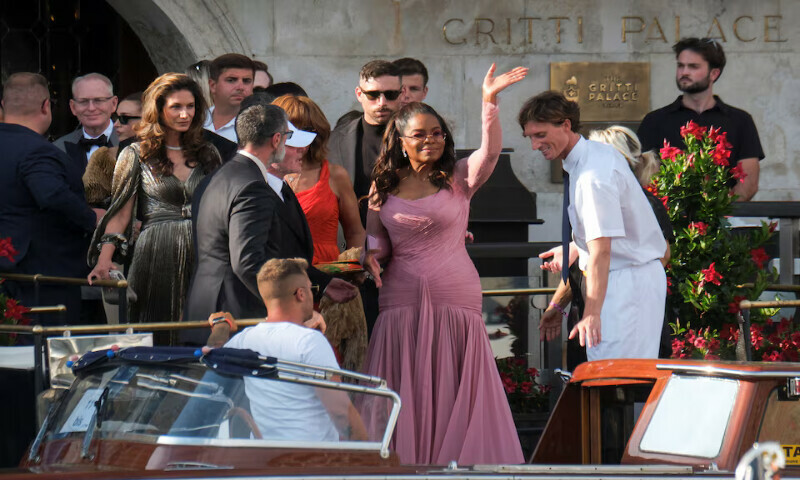 Oprah Winfrey leaves Gritti Palace, on the second day of the wedding festivities of Amazon founder Jeff Bezos and journalist Lauren Sanchez, in Venice, Italy. – Reuters Oprah Winfrey leaves Gritti Palace, on the second day of the wedding festivities of Amazon founder Jeff Bezos and journalist Lauren Sanchez, in Venice, Italy. – Reuters