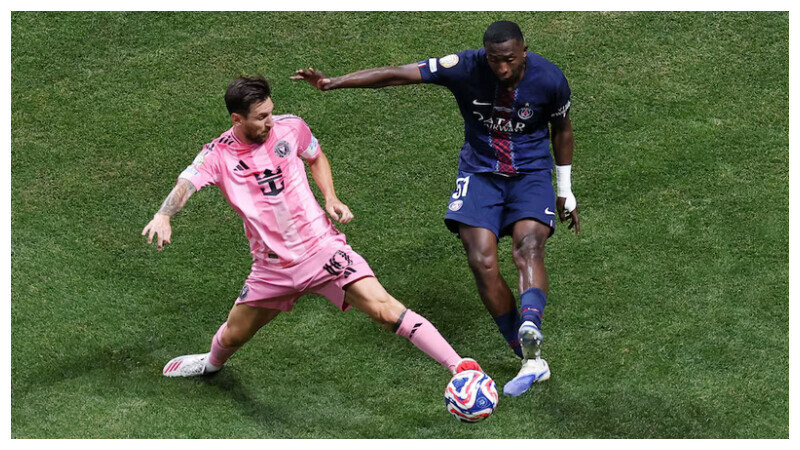 Soccer Football - FIFA Club World Cup - Round of 16 - Paris St Germain v Inter Miami CF - Mercedes-Benz Stadium, Atlanta, Georgia, U.S. - June 29, 2025 Inter Miami CF’s Lionel Messi in action with Paris St Germain’s Willian Pacho REUTERS Soccer Football - FIFA Club World Cup - Round of 16 - Paris St Germain v Inter Miami CF - Mercedes-Benz Stadium, Atlanta, Georgia, U.S. - June 29, 2025 Inter Miami CF’s Lionel Messi in action with Paris St Germain’s Willian Pacho REUTERS