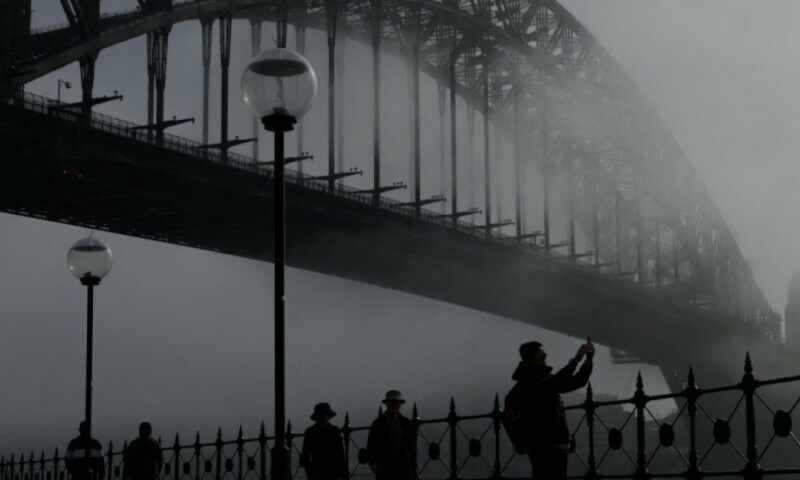 آسٹریلیا: سڈنی میں شدید طوفان، پروازیں معطل، لاکھوں افراد بجلی سے محروم