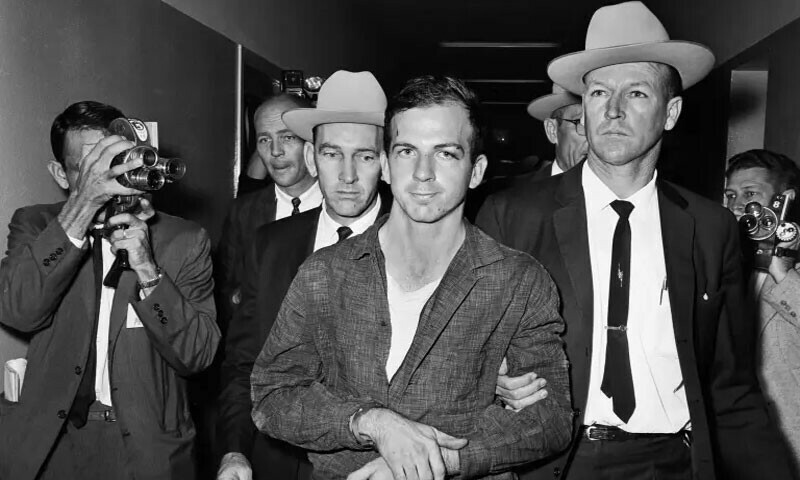 سابق امریکی صدر کے قتل سے پہلے سی آئی اے ایجنٹ کی قاتل سے خفیہ ملاقات کا انکشاف