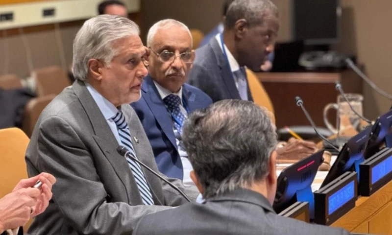 Pakistan Deputy Prime Minister Ishaq Dar during his briefing to the OIC Group on Pakistan’s priorities on the sidelines of a United Nations Security Council (UNSC) meeting in New York on February 17, 2024. (Ministry of Foreign Affairs) Pakistan Deputy Prime Minister Ishaq Dar during his briefing to the OIC Group on Pakistan’s priorities on the sidelines of a United Nations Security Council (UNSC) meeting in New York on February 17, 2024. (Ministry of Foreign Affairs)