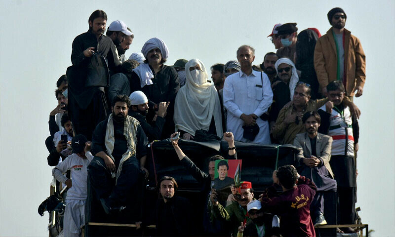 26 نومبر احتجاج کیس: عدالت نے پی ٹی آئی کے 12 کارکنان کو سزائیں سنادیں