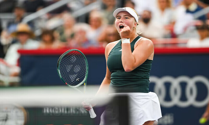 Clara Tauson reacts after winning a point against Iga Swiatek in fourth round play at IGA Stadium. – Reuters Clara Tauson reacts after winning a point against Iga Swiatek in fourth round play at IGA Stadium. – Reuters