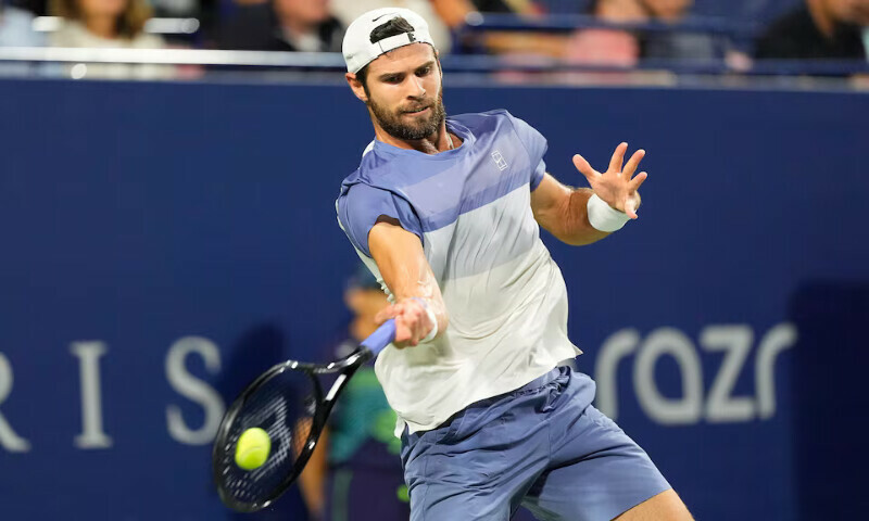 Karen Khachanov hits a ball to Alexander Zverev (not pictured) during semifinals of Canadian Open. – Reutrers Karen Khachanov hits a ball to Alexander Zverev (not pictured) during semifinals of Canadian Open. – Reutrers