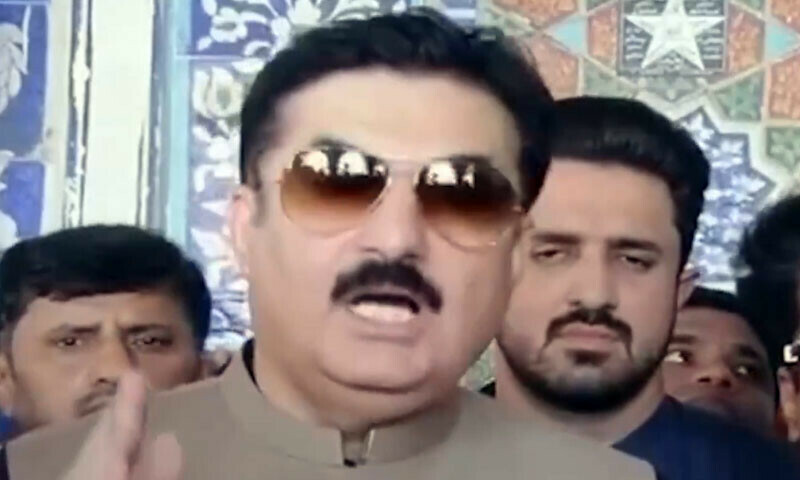 ایوان میں ایک رکن بھی زیادہ ہوا تو خیبرپختونخوا حکومت گرادیں گے، گورنر