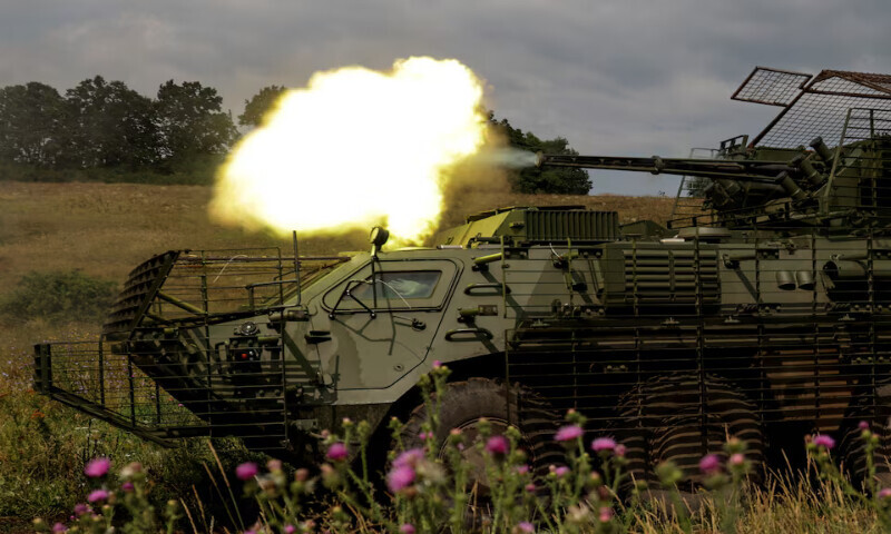 Service members of the Ukrainian Armed Forces fire a cannon during military exercises at a training ground in the Kharkiv region, Ukraine. – Reuters file