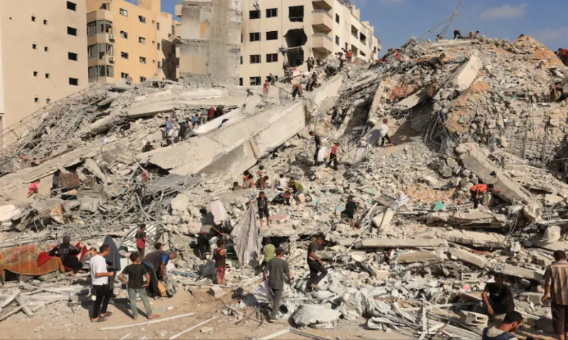 Palestinians inspect the site of an Israeli air strike that destroyed a residential building, in Gaza City, on September 6, 2025. Reuters Palestinians inspect the site of an Israeli air strike that destroyed a residential building, in Gaza City, on September 6, 2025. Reuters