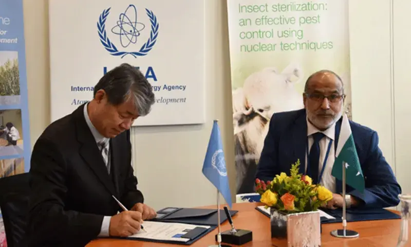 PAEC Chairman Dr Raja Ali Raza Anwar and IAEA Deputy Director General Hua Liu sign Country Programme Framework for 2026-2031 on the sidelines of the IAEA General Conference in Vienna, Austria on September 18, 2025. – Radio Pakistan PAEC Chairman Dr Raja Ali Raza Anwar and IAEA Deputy Director General Hua Liu sign Country Programme Framework for 2026-2031 on the sidelines of the IAEA General Conference in Vienna, Austria on September 18, 2025. – Radio Pakistan