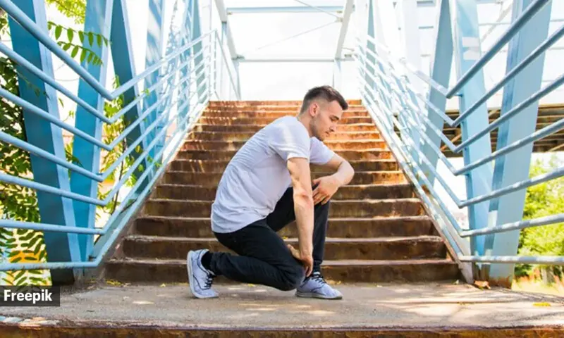 کیا آپ کی سیڑھیاں چڑھتے ہی سانس پھولنے لگتی ہے؟ ماہرین کیا کہتے ہیں؟