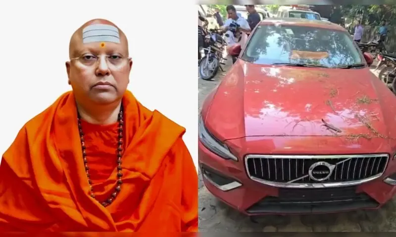 آشرم میں 17 خواتین کو ہراساں کرنے والا بھارتی بابا فرار