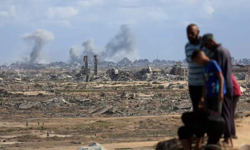 Smoke rises following explosions during the Israeli military offensive in Gaza City, as seen from the central Gaza Strip. REUTERS Smoke rises following explosions during the Israeli military offensive in Gaza City, as seen from the central Gaza Strip. REUTERS