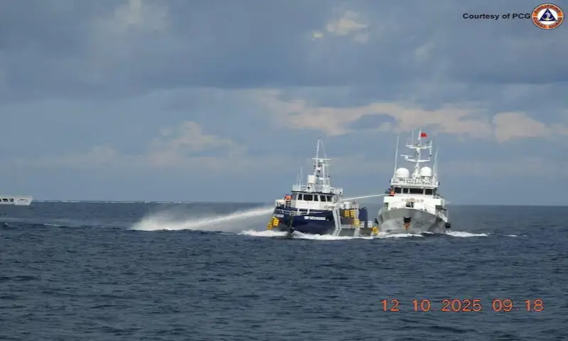 A China Coast Guard vessel 21559 uses a water cannon against the Philippines Bureau of Fisheries and Aquatic Resources ship BRP Datu Pagbuaya in the South China Sea. – Reuters A China Coast Guard vessel 21559 uses a water cannon against the Philippines Bureau of Fisheries and Aquatic Resources ship BRP Datu Pagbuaya in the South China Sea. – Reuters