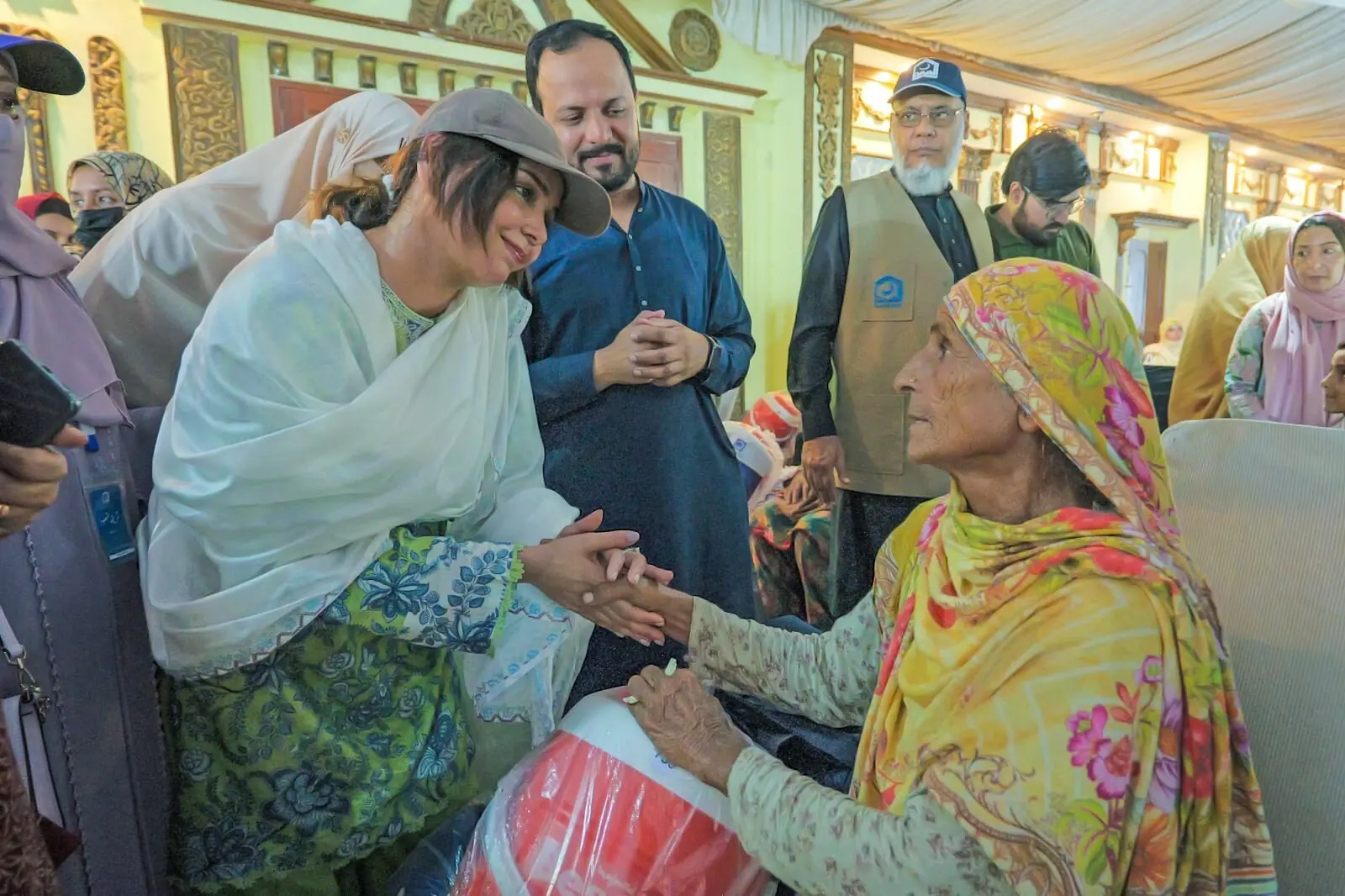 حدیقہ کیانی کا الخدمت فاؤنڈیشن کے ساتھ بڑا ریلیف مشن، ایک ہزار سیلاب سے متاثرہ خاندانوں میں امداد تقسیم