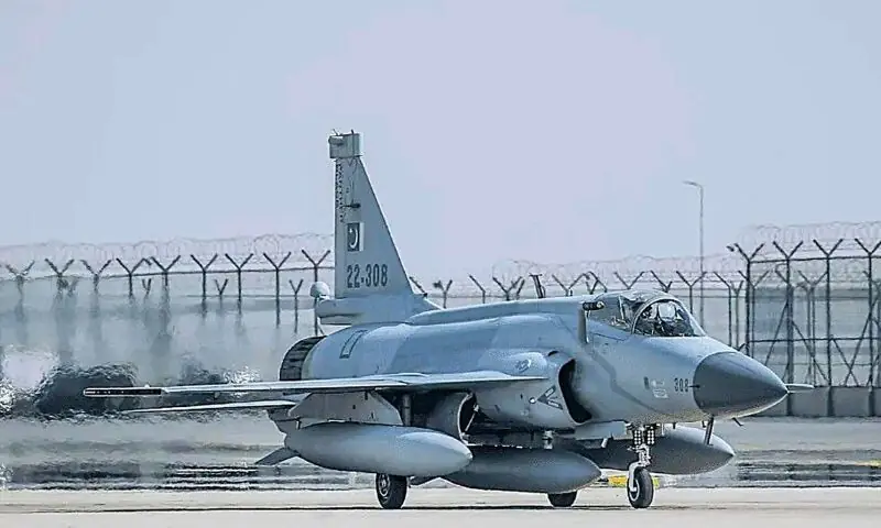 فضائی مشق میں شرکت، جے ایف 17 طیاروں کی رُکے بغیر آذربائیجان تک پرواز