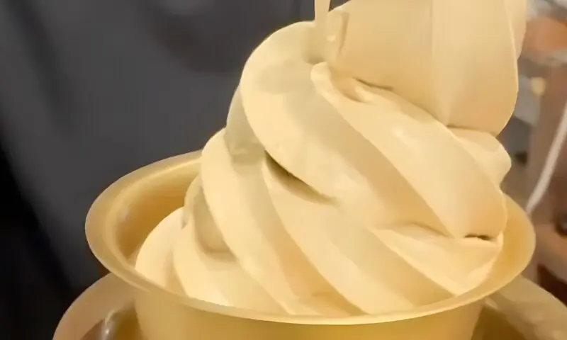 بیسن کے لڈو کی آئس کریم: ذائقہ کیسا ہے؟