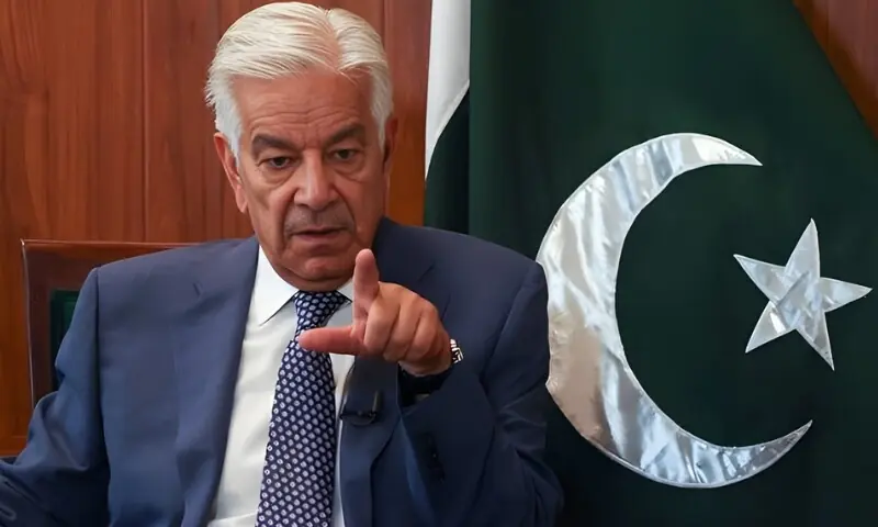 جنگ کا خطرہ ٹلا نہیں، مار پڑنے کے بعد بھارت پراکسی وار کا سہارا لے رہا ہے، خواجہ آصف